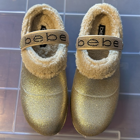BEBE croc slides. Size 9. NEW, unworn. Gold glitter color. - Picture 3 of 8